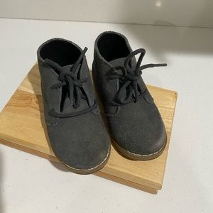 Janie and Jack toddler boys shoes 6